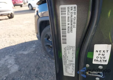 2021 Jeep Compass Altitude 4X4 z USA, uszkodzony, nr VIN 3C4NJDBBXMT603457